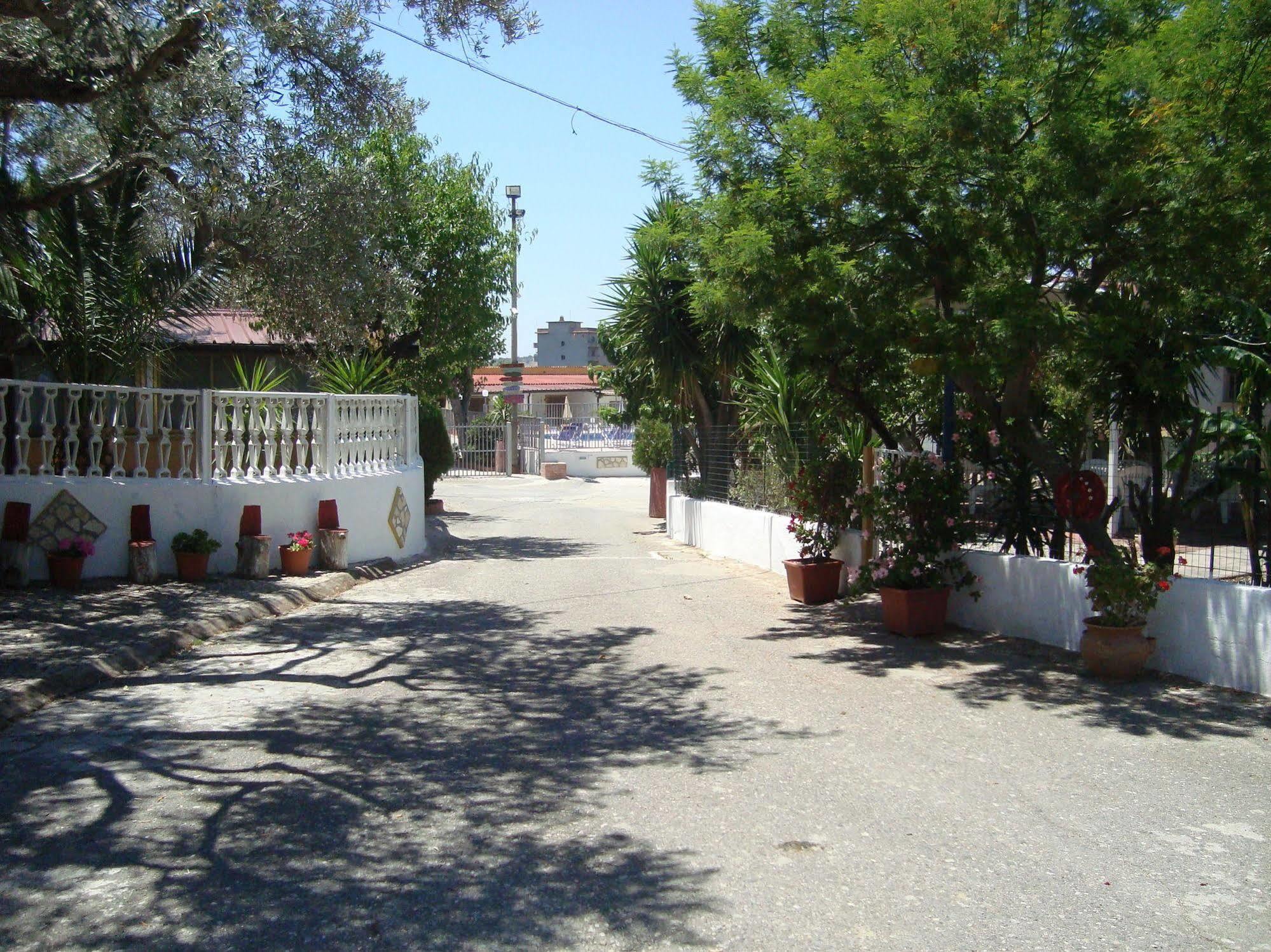 La Pietra Bianca Hotel Marina di Gioiosa Ionica Exterior photo